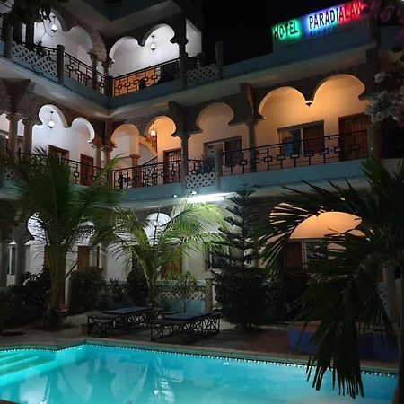 Hotel Paradialaw Дакар Экстерьер фото