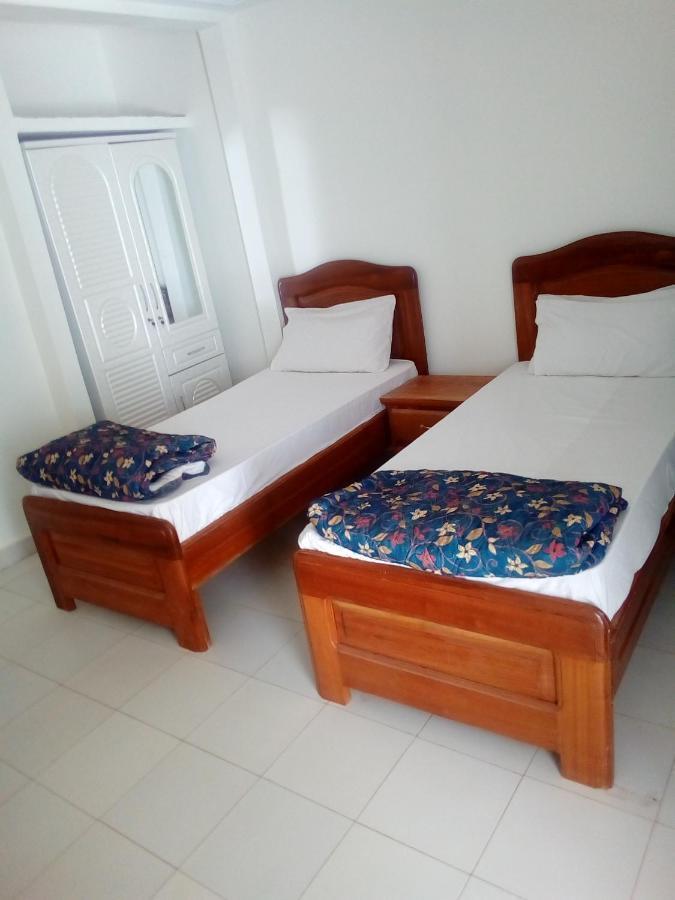 Hotel Paradialaw Дакар Экстерьер фото