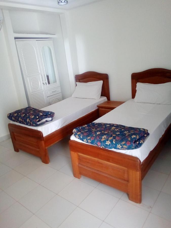 Hotel Paradialaw Дакар Экстерьер фото