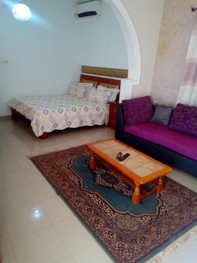 Hotel Paradialaw Дакар Экстерьер фото